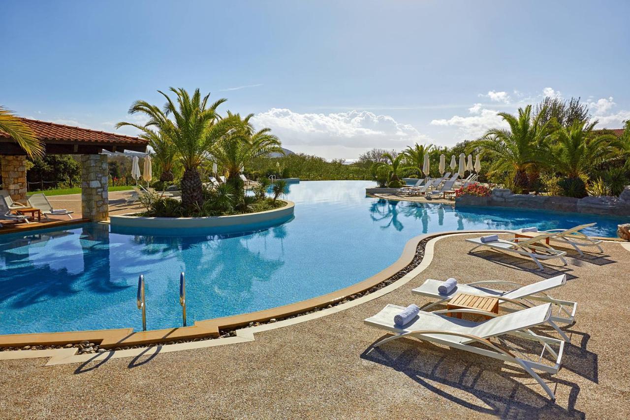 The Westin Resort, Costa Navarino Romanu Exterior foto